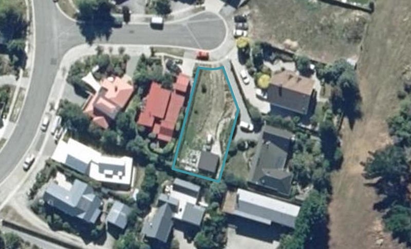 5 Cypress Court, Kelvin Heights, Queenstown - Carousel 1