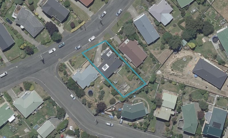 64 Campbells Road, Pine Hill, Dunedin - Carousel 1