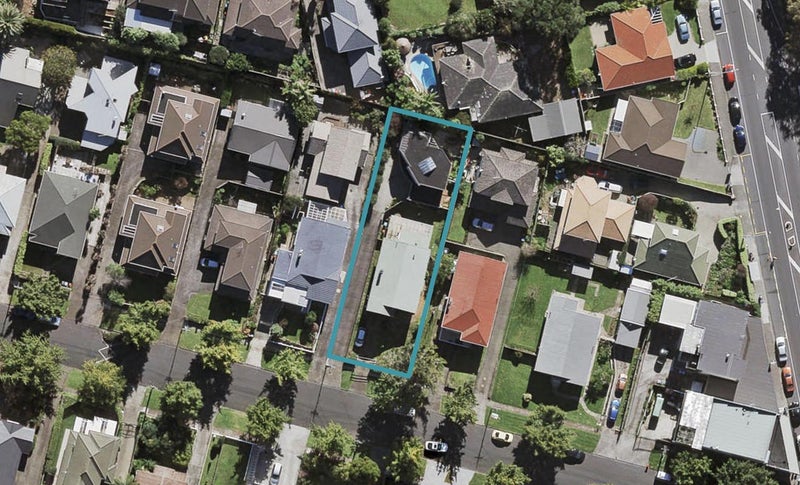1/5 Beckenham Avenue, Royal Oak, Auckland - Carousel 1