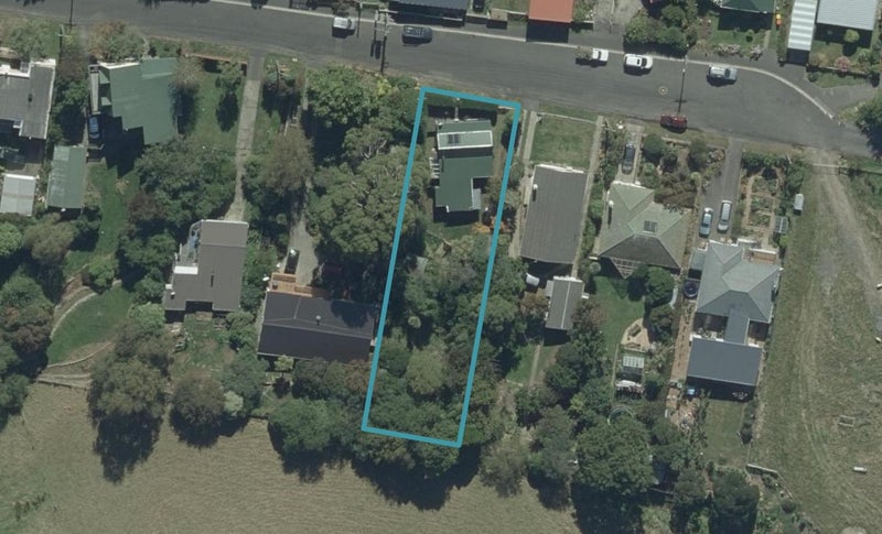 52 Greenacres Street, Macandrew Bay, Dunedin - Carousel 1