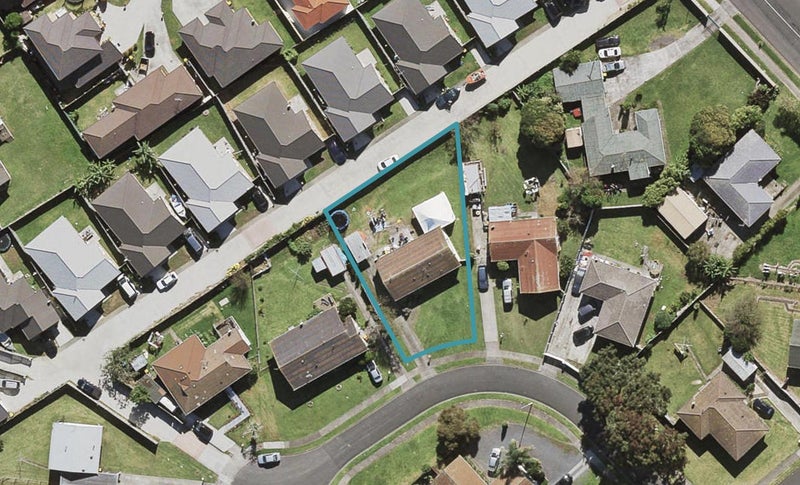 7 Bede Place, Māngere, Auckland - Carousel 1