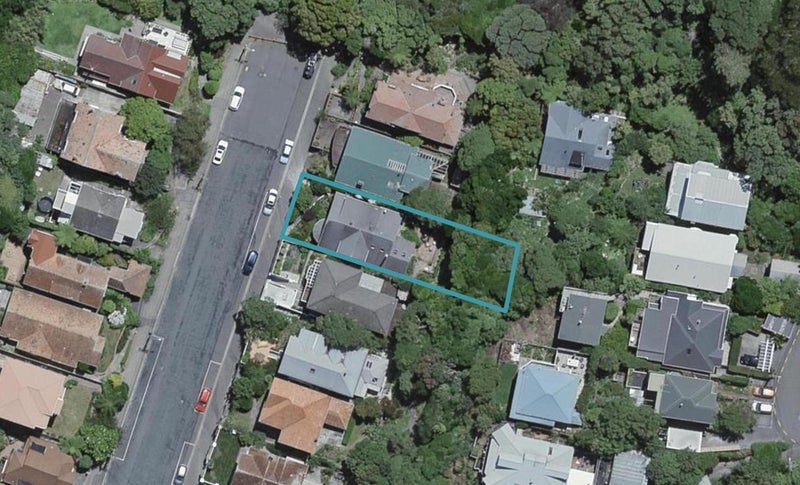 5 Glen Road, Kelburn, Wellington - Carousel 1