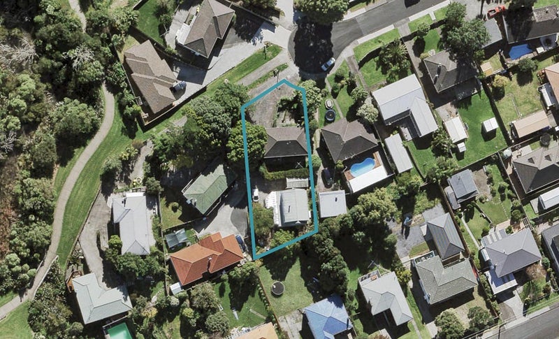 1/10 Thomas Rea Place, Te Atatū South, Auckland - Carousel 1