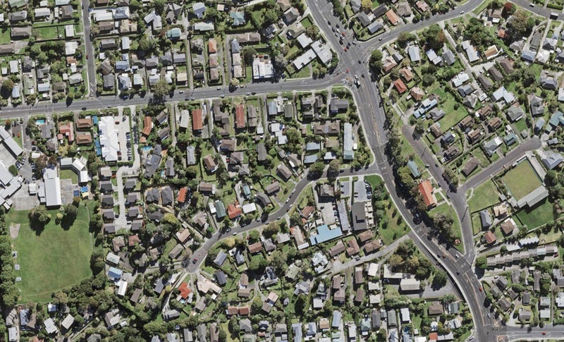 9A Camrose Place, Glenfield, Auckland - Carousel 1