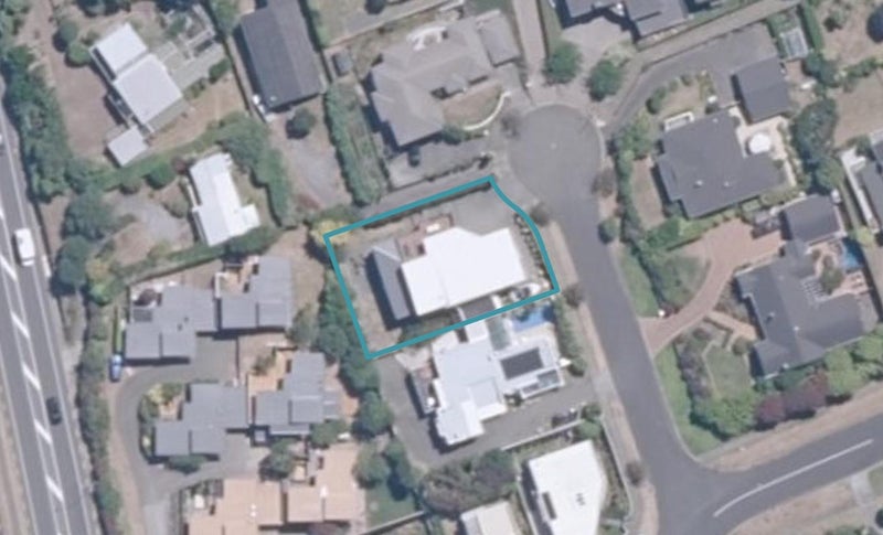 3 Maniapoto Grove, Waipahihi, Taupo - Carousel 1