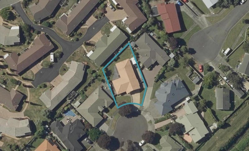 29 Caroline Crescent, Highbury, Palmerston North - Carousel 1