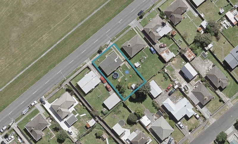 1236 Taita Drive, Taita, Lower Hutt - Carousel 1