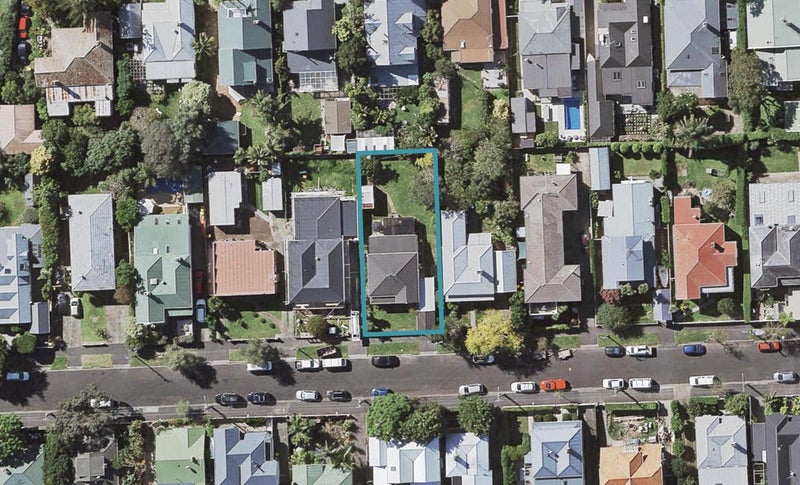 17 Domain Street, Devonport, Auckland - Carousel 1