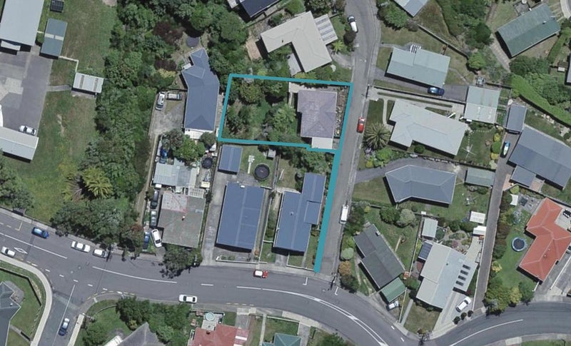 3 Pauline Way, Paparangi, Wellington - Carousel 1