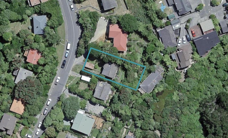 46 Montgomery Avenue, Karori, Wellington - Carousel 1