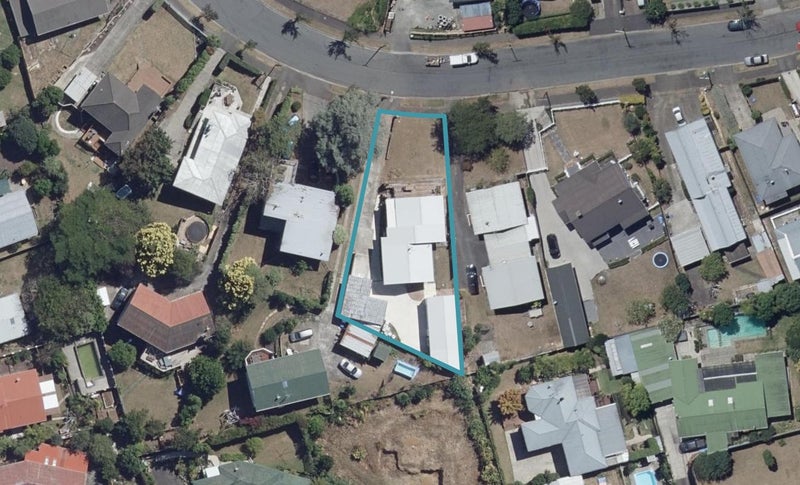 45 Corrin Street, Melville, Hamilton - Carousel 1
