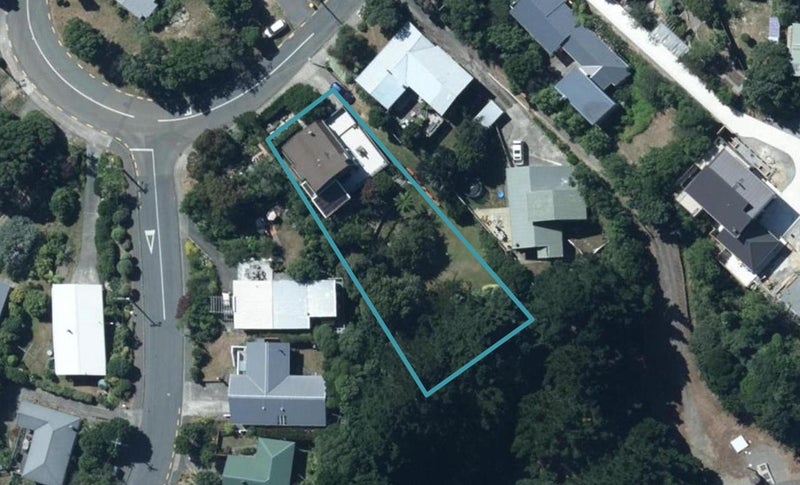 38 Kahu Road, Paremata, Porirua - Carousel 1