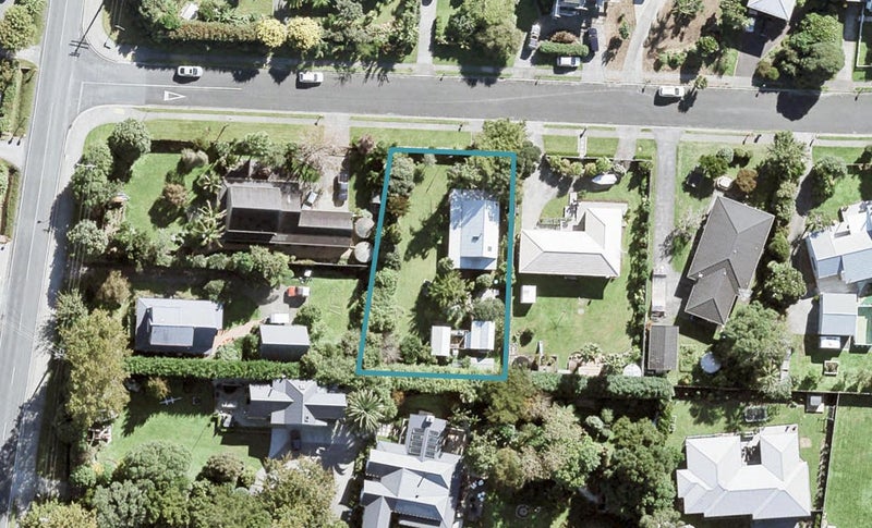 4 Waimanu Place, Warkworth - Carousel 1