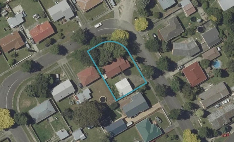 33 Stillwater Place, Westbrook, Palmerston North - Carousel 1
