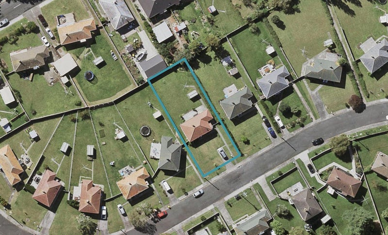 42 Plymouth Crescent, Bayswater, Auckland - Carousel 1
