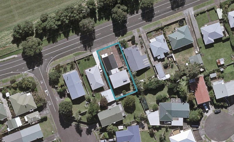 213 Omata Road, Spotswood, New Plymouth - Carousel 1