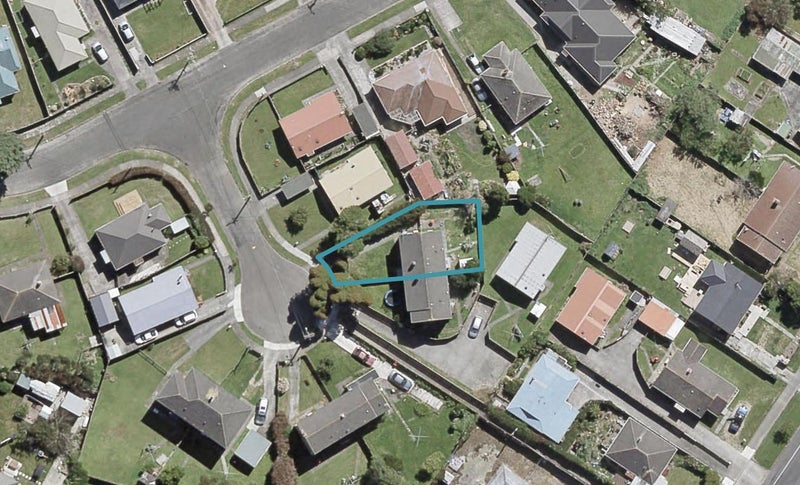 2 Futter Grove, Taita, Lower Hutt - Carousel 1