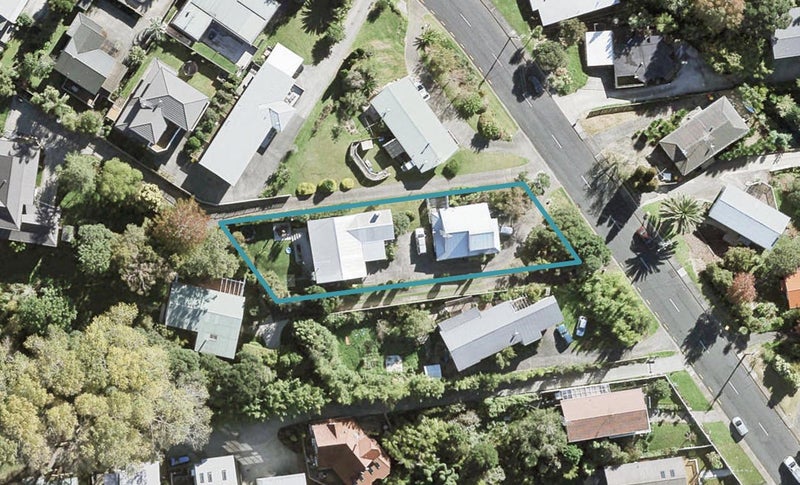 2/19 Marina Road, Torbay, Auckland - Carousel 1