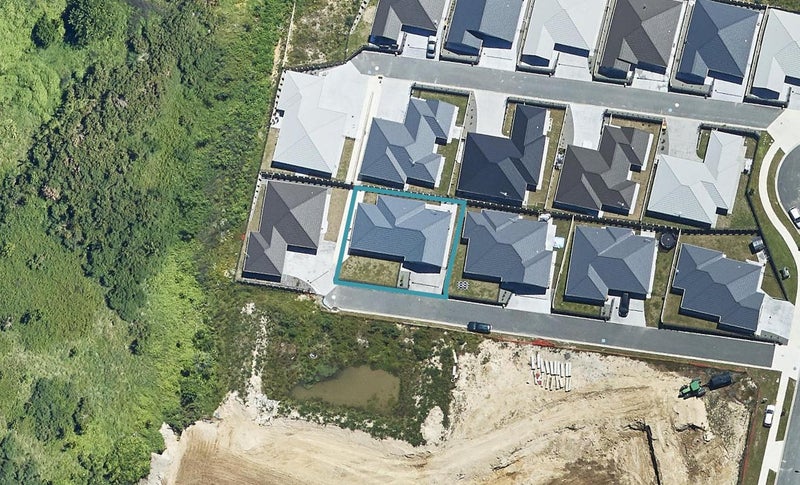 8 Bridle Way, Brookfield, Tauranga - Carousel 1