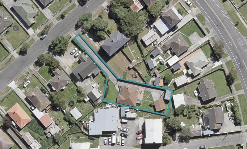 144/142 Molesworth Street, Taitā, Lower Hutt - Carousel 1