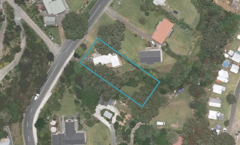 26 Wintle Street, Mangawhai Heads, Mangawhai - Carousel 1
