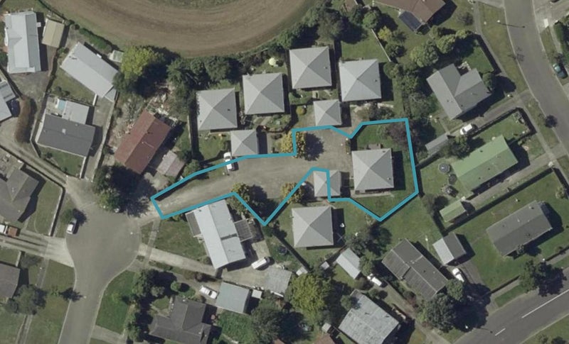 14 Chelmarsh Place, Highbury, Palmerston North - Carousel 1