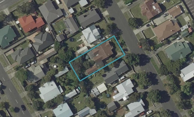 48 Bryant Street, Takaro, Palmerston North - Carousel 1