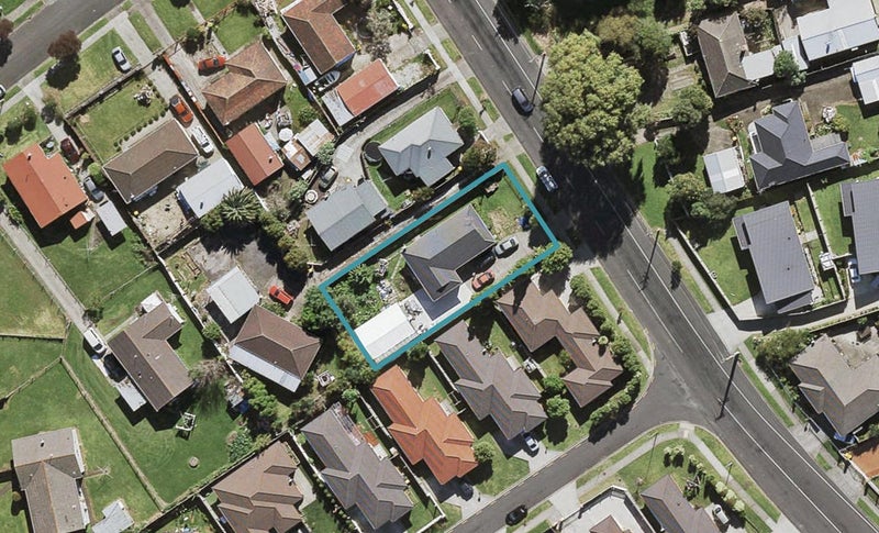 35 Hall Avenue, Mangere, Auckland - Carousel 1