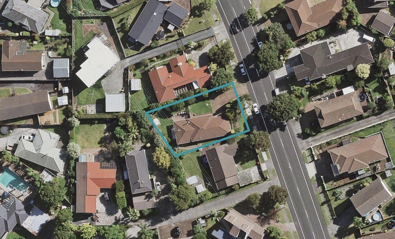 143 Everglade Drive, Totara Heights, Auckland - Carousel 1