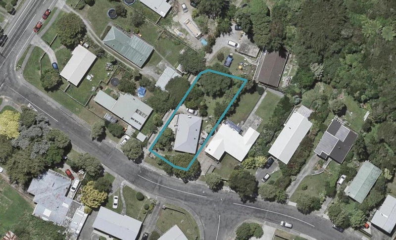 3 Mamaku Street, Paraparaumu - Carousel 1