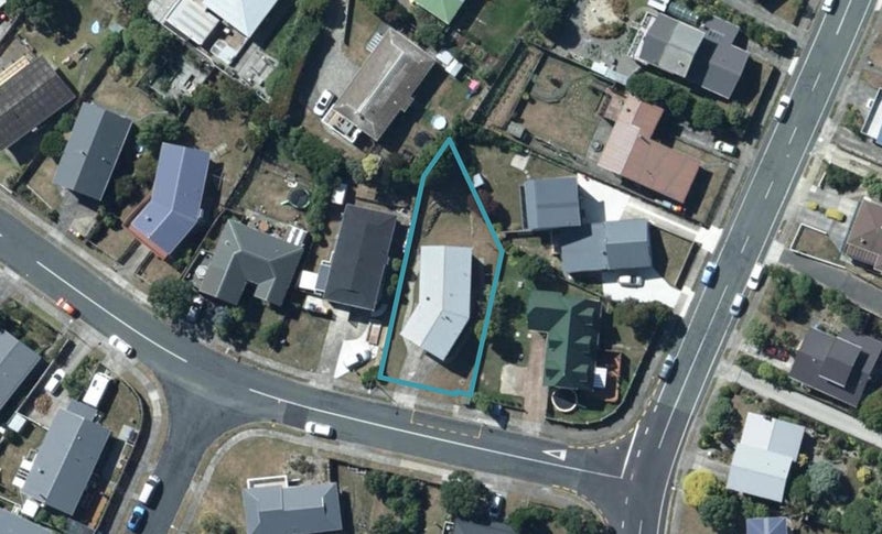 25 Mapplebeck Street, Titahi Bay, Porirua - Carousel 1