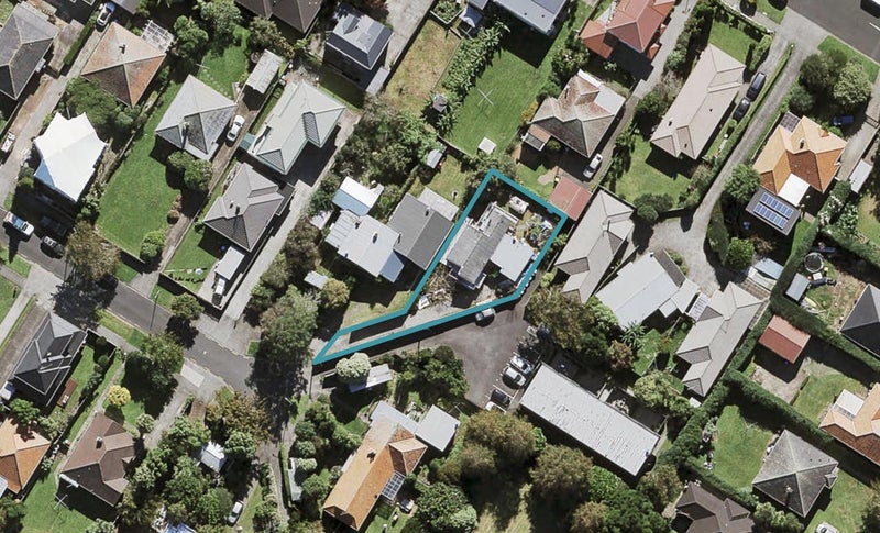 20A Harwood Street, Sandringham, Auckland - Carousel 1
