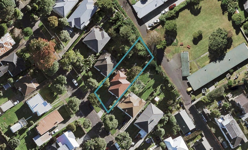 5 Mountfield Terrace, Mount Albert, Auckland - Carousel 1