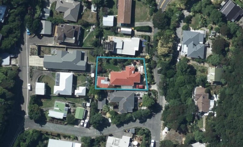 59 Cluny Road, Plimmerton, Porirua - Carousel 1