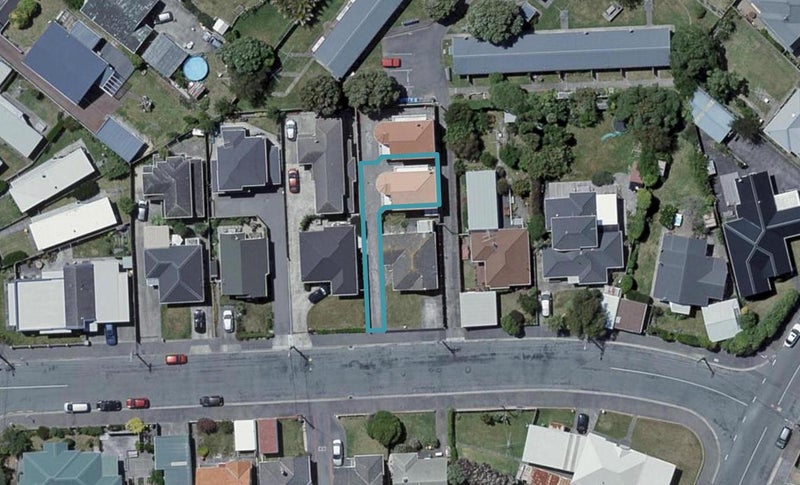 11B Fife Lane, Miramar, Wellington - Carousel 1