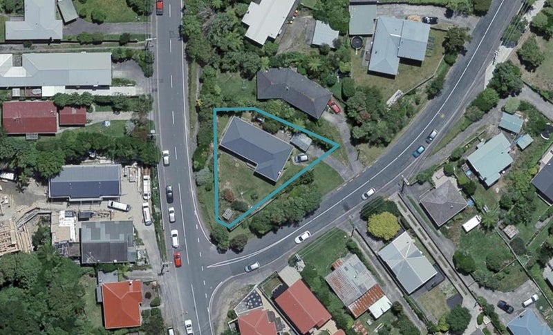 96 Clifford Road, Johnsonville, Wellington - Carousel 1