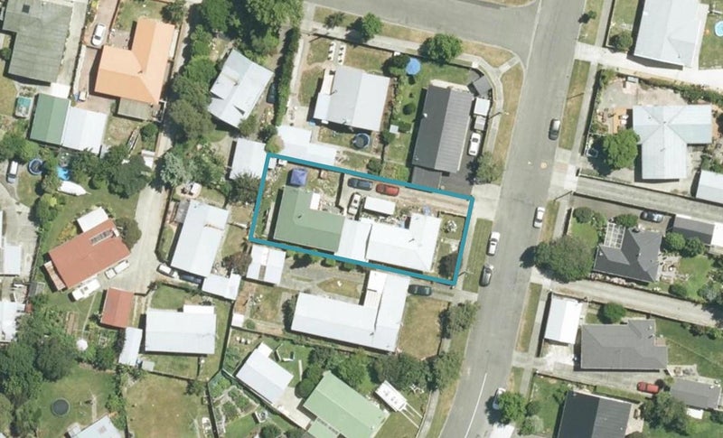 26 Holdaway Street, Riversdale, Blenheim - Carousel 1