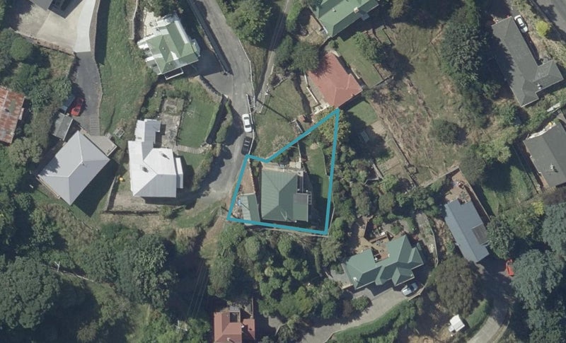 11 Avoca Street, Mornington, Dunedin - Carousel 1