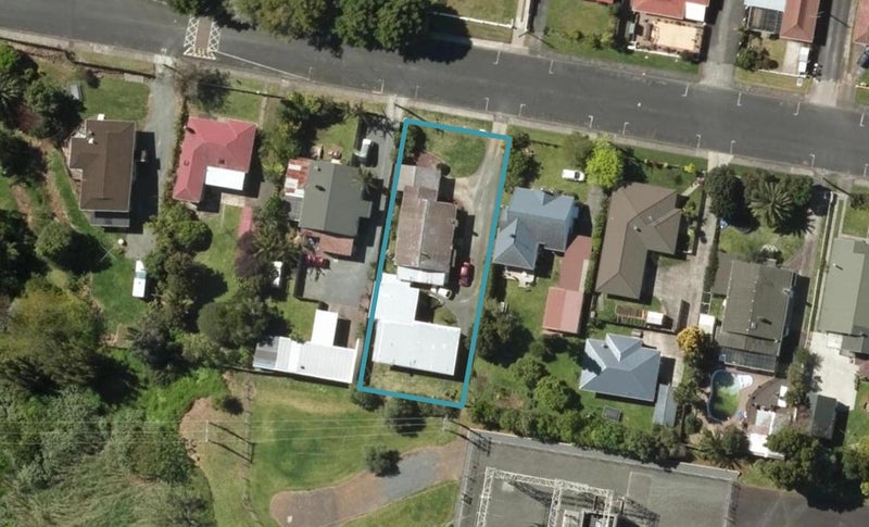 35 Percy Street, Kensington, Whangarei - Carousel 1