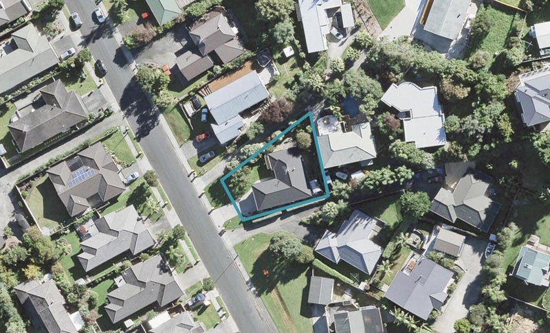 11A Jelas Road, Red Beach, Red Beach - Carousel 1