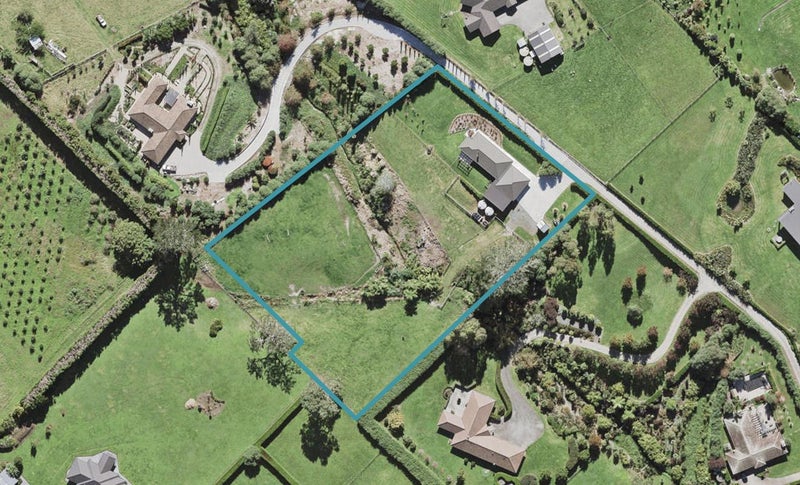109C Riverhead Road, Kumeu - Carousel 1
