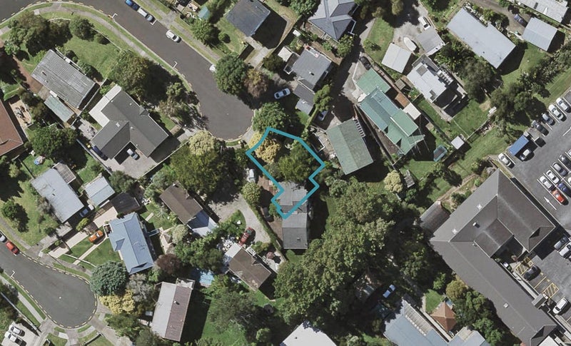 8F Tahinga Street, Northcote, Auckland - Carousel 1
