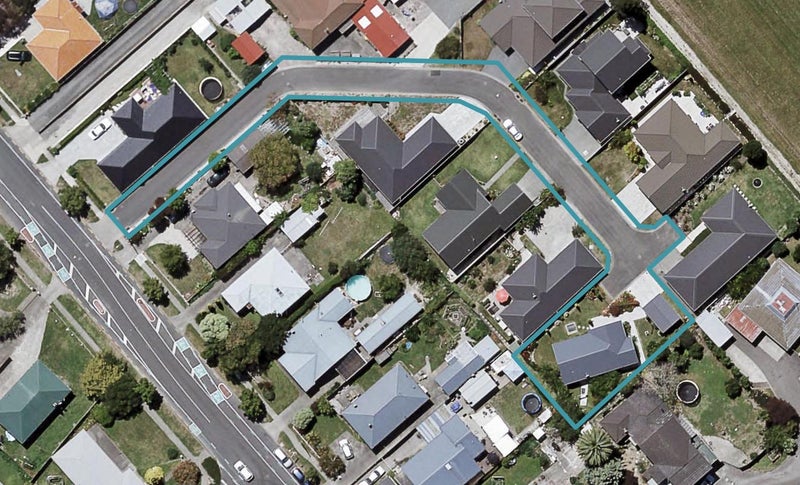 16 Raceview Close, Raureka, Hastings - Carousel 1
