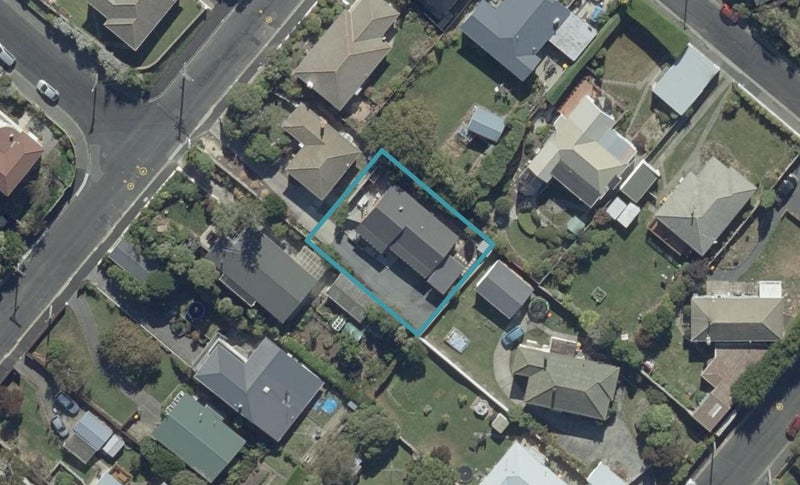 70 Belford Street, Waverley, Dunedin - Carousel 1