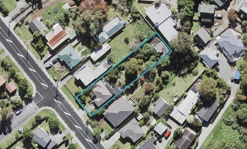 39 Rua Road, Glen Eden, Auckland - Carousel 1
