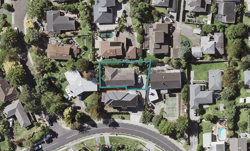 21 Richards Avenue, Forrest Hill, Auckland - Carousel 1