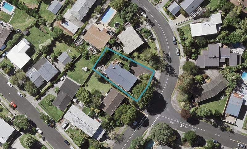 18 Worcester Road, Meadowbank, Auckland - Carousel 1