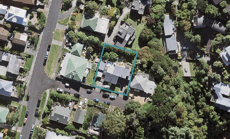 4 Mollyhawk Place, Birkenhead, Auckland - Carousel 1