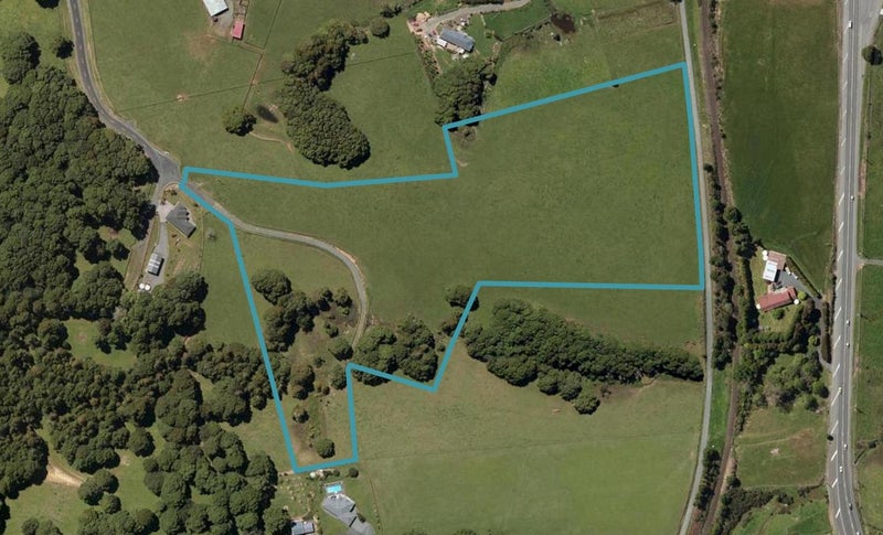 31 Chesterfield Place, Kamo - Carousel 1