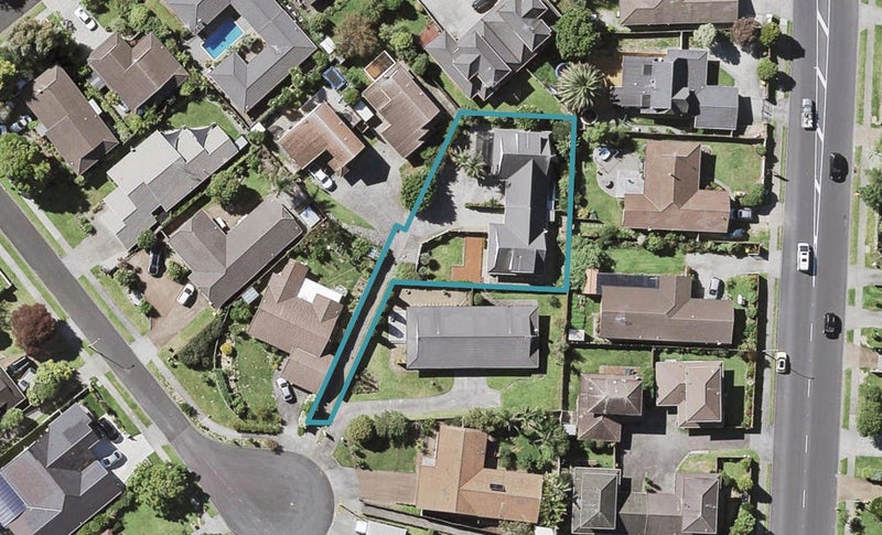 2/33 Eastridge Court, Northpark, Auckland - Carousel 1